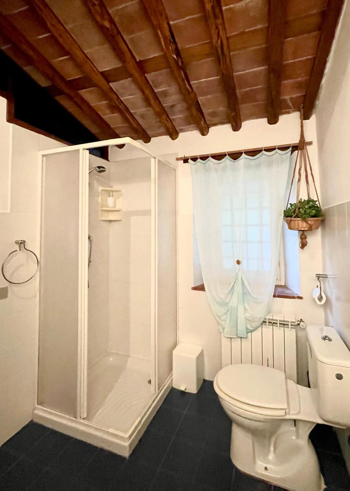 Вилла La Casa In Valli 35 Баньи-ди-Лукка Экстерьер фото